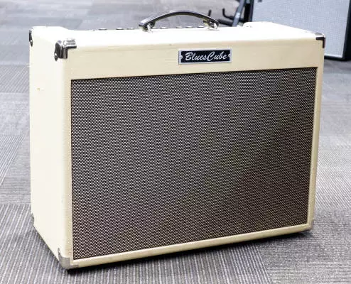 Roland - Blues Cube Artist - 80W Guitar Amplifier